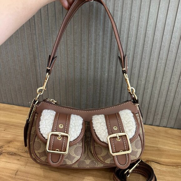 COACH ASHTON BAGUETTE Shoulder Bag - Picture 1 of 9